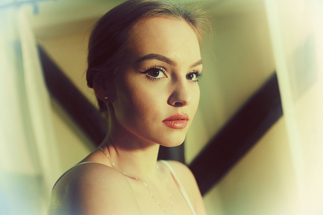 ZBOG OVAKVIH ŽENA NEKAD SE RATOVALO: 10 istinskih kvaliteta jedne dame