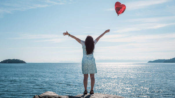 One su SNAŽNE i nose OŽILJKE koje niko ne vidi: Svaka jaka žena je napravila OVIH 5 obećanja