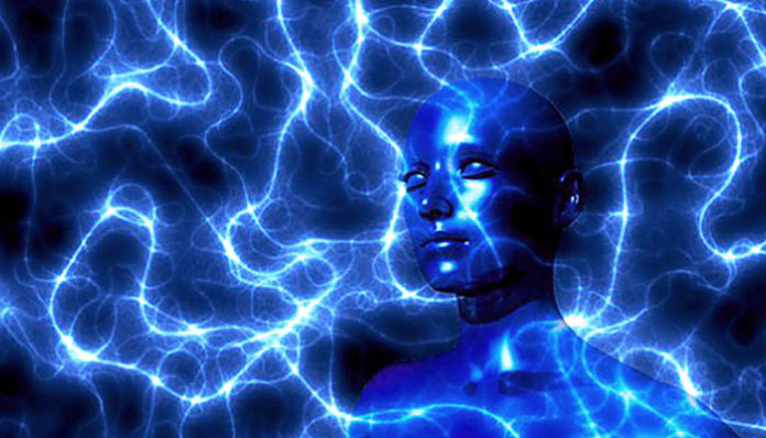 6 znakova da ste MOĆNA i KARIZMATIČNA osoba: Zbog petog vas mnogi izbjegavaju!