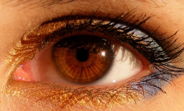 Ljudi sa smeđim očima imaju nesvakidašnju MOĆ!