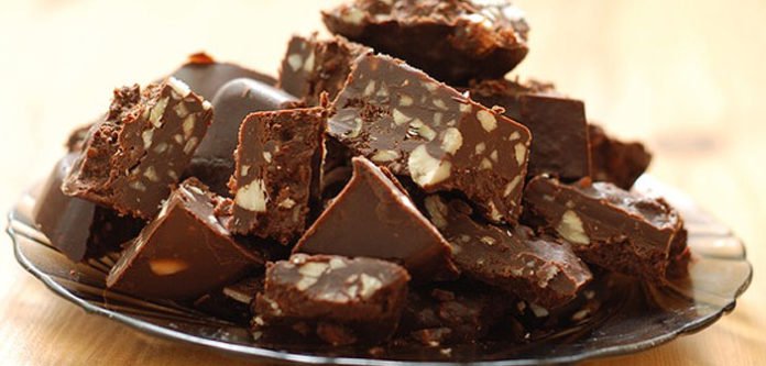 Ukusna i zdrava domaća čokolada – Ko god je probao, tražio je još!