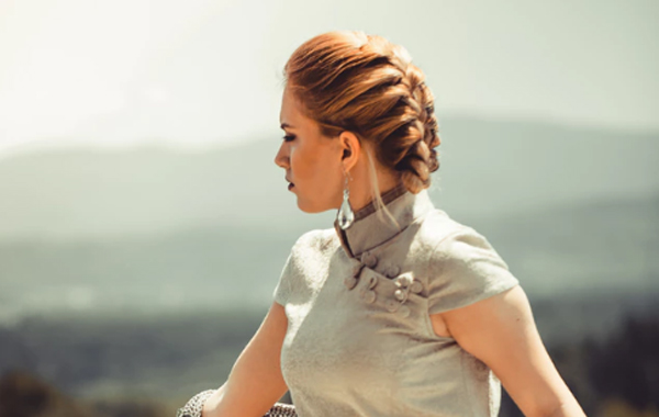 Muškarci ih vole, žene im zavide: Ovih sedam stvari prave dame rade drugačije