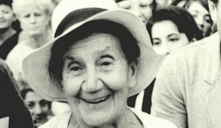 Desanka Maksimović: Jer sreća je lepa samo dok se čeka