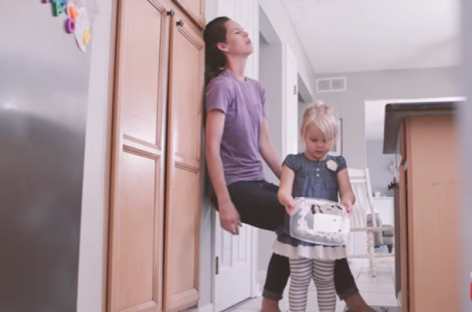 Video koji je osvojio svijet – kako jedan običan dan vidi mama, a kako dijete?