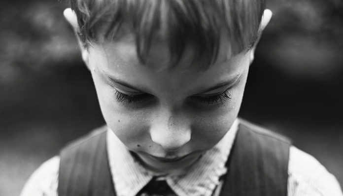 Kada roditelj istuče dijete, evo što se događa: Objašnjenje ovog psihologa obišlo svijet!