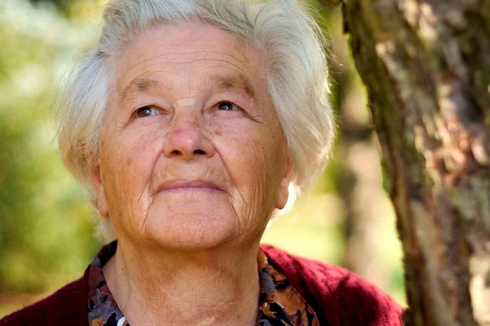 Čuvaj se osobe koja jedno priča, drugo radi, treće misli – 10 savjeta mudre bake