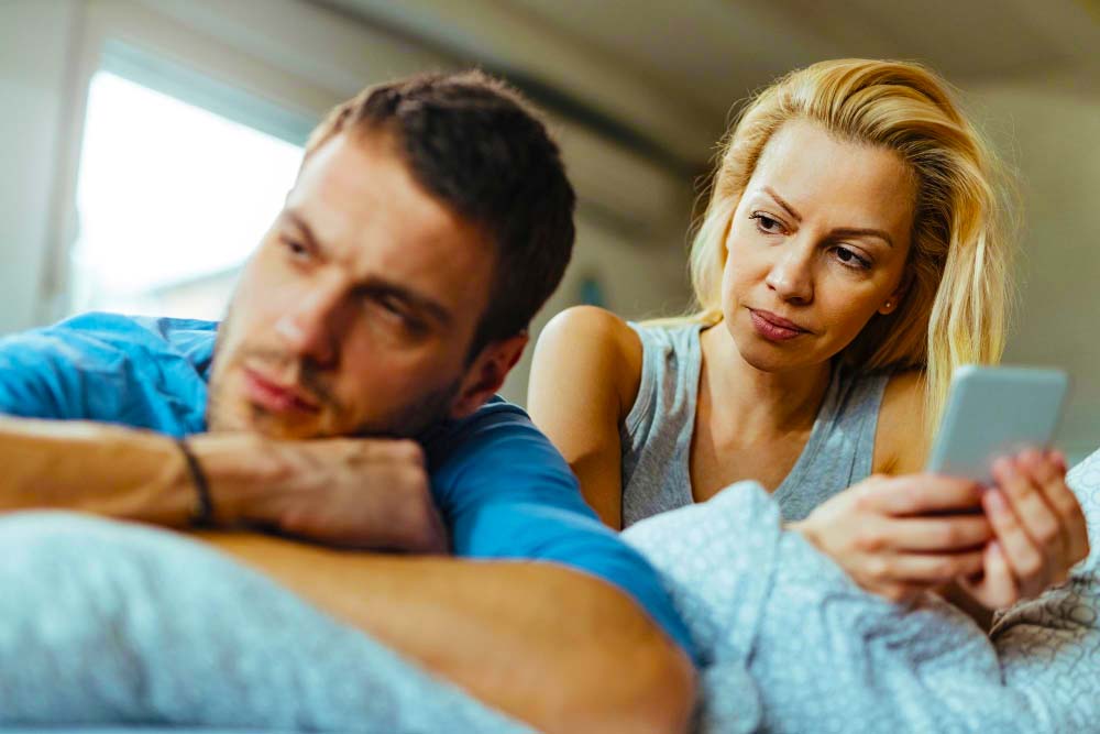 Zašto mnogi muškarci ne žele javno obznaniti svoju vezu s partnericom