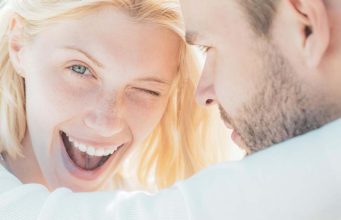 Nikad ne pristajte na manje – 5 stvari koje žene zaslužuje u vezi bez da moraju moliti za njih