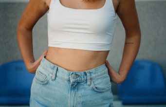 Dame, evo šta treba da radite da vam stomak i poslije 40te ostane ravan