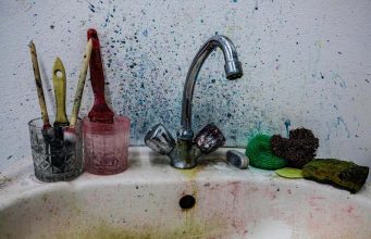 Nered u kući može otkriti 8 psiholoških problema – Neuredno kupatilo je znak dugotrajnog stresa