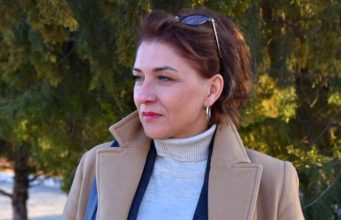 Život je suviše kratak da ga provodite s ljudima koji vas ne zaslužuju: 8 stvari koje bi trebali ostaviti iza sebe