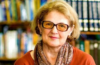 Savjeti žene u pedesetima: Doćiće vrijeme kada ćete kajati što ste željeli ugoditi drugima više nego sebi