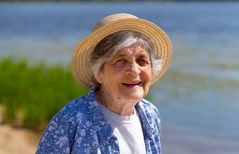 Savjeti jedne bake: Nemoj se udati za onog sa kim možeš živjeti već za onog bez koga ne možeš