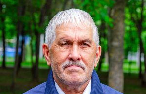 Šutiš da nikoga ne povrijediš. Kada bi progovorio mnogima bi usta zatvorio.