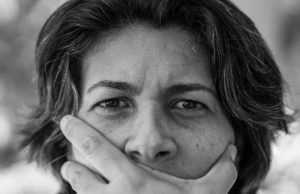 Ljudi nikada neće odbaciti one koje vole, već samo one koje su iskoristili