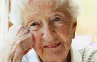 Kad pomisliš da ne možeš više, pogledaj u svoju majku koja je mogla sve zbog tebe. Nasmij se i nastavi dalje još jače.