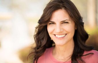 Svaka žena je slaba na lijep gest, nježan pogled, blagi glas i toplu riječ. Budite gospoda i ne igrajte se time.