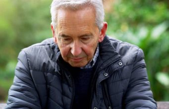 Znaj da oko tebe postoje ljudi koji buše tvoj „čamac“ dok ti ne gledaš. – 4 mudre lekcije koje treba svako imati na um