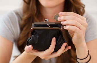 Može li brak uspješno funkcionirati ako svako ima svoj novčanik? – Evo šta je najveći problem