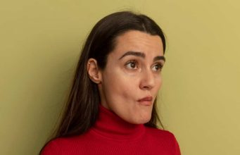 Stvari koje često rade samo nekulturne i zavidne žene – “Ako nemate pravi kompliment, bolje ćutite”