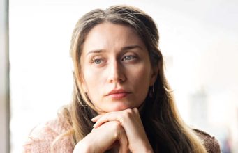 “Oni koji šute, vode najhrabrije bitke u sebi.” – Samo žene koje su prošle kroz najteže životne bitke imaju ovih 6 nevjerojatnih osobina