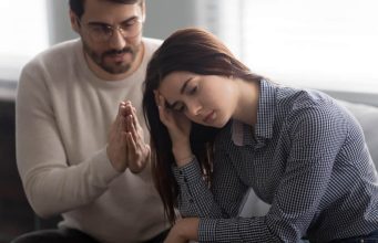 „Zadržao sam se s prijateljima, bio sam zauzet poslom…“ – Ljubavnica otkriva laži koje nevjerni muškarci izgovaraju ženama