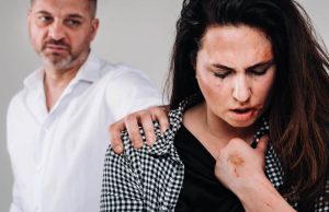 Na prvi pogled neprimjetno – ali ova 4 znaka te upozoravaju na zlu osobu